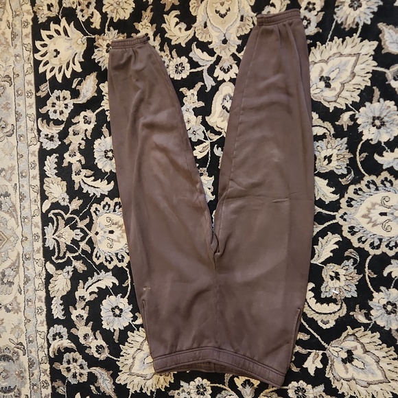 Aritzia sweat set - Picture 7 of 8